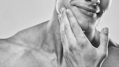 Problemi della pelle del viso uomo. Domande e risposte