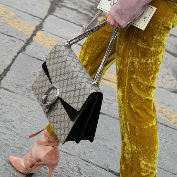 Streetstyle: il grande ritorno del velluto