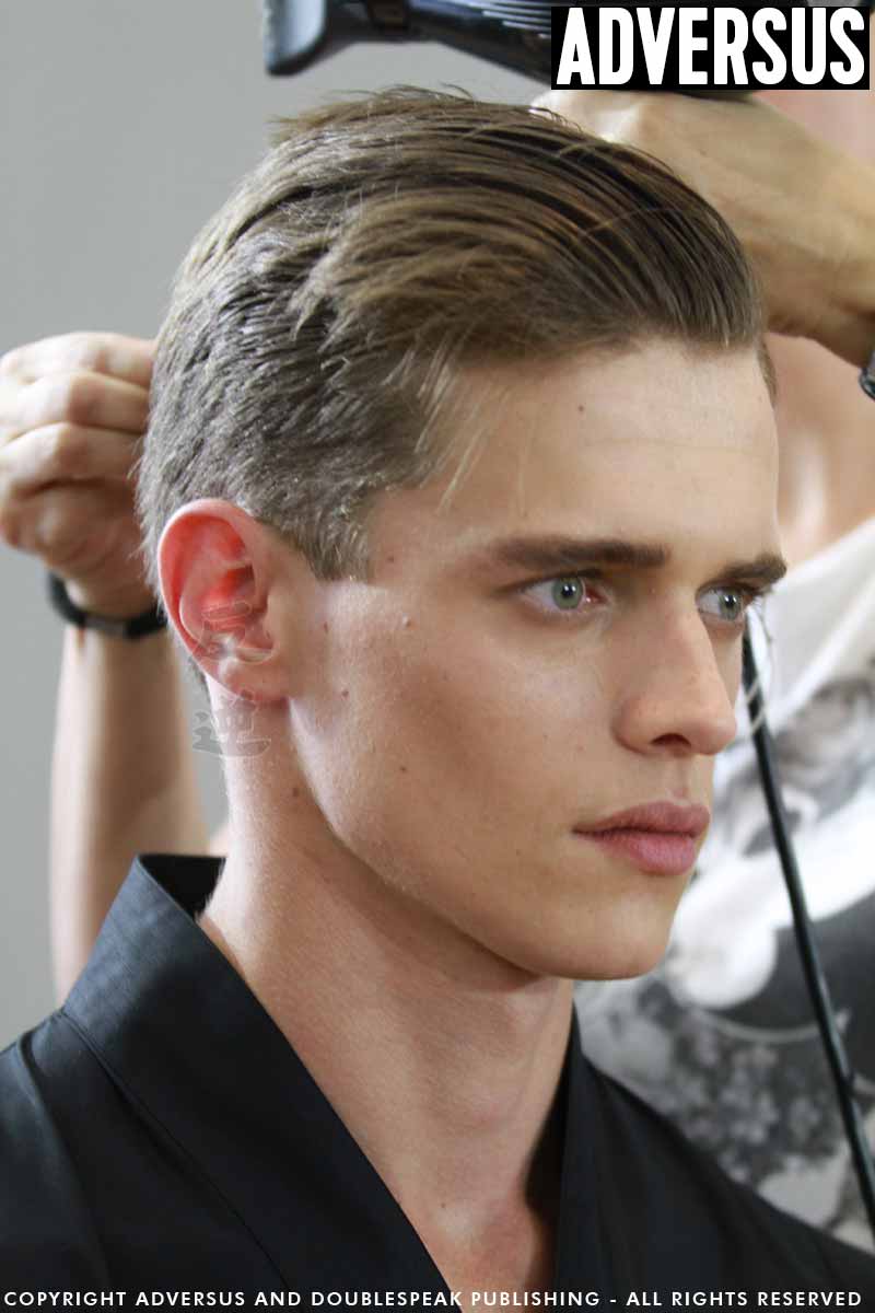 Foto tagli capelli uomo 2018 Foto tagli capelli uomo 2018 - Backstage Les Hommes - Foto Mauro Pilotto