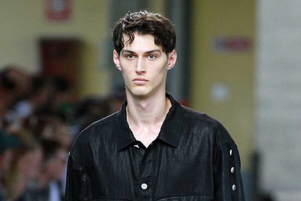 Capelli uomo. Foto sfilata Dirke Bikkembergs Estate 2018, Ph. Mauro Pilotto