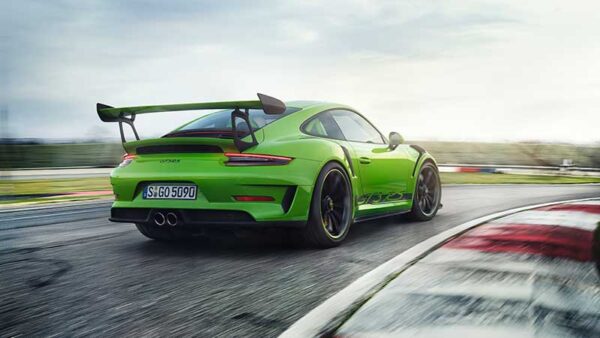 La nuova Porsche 911 GT3 RS. Una chiara vocazione per gli sport motoristici