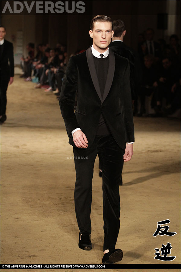 Optional black tie - Corneliani