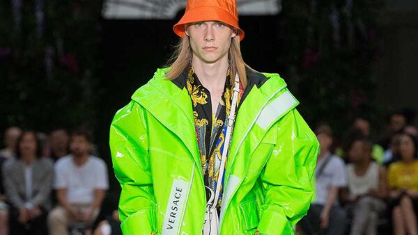 I nuovi colori di moda per l'uomo per la primavera estate 2019