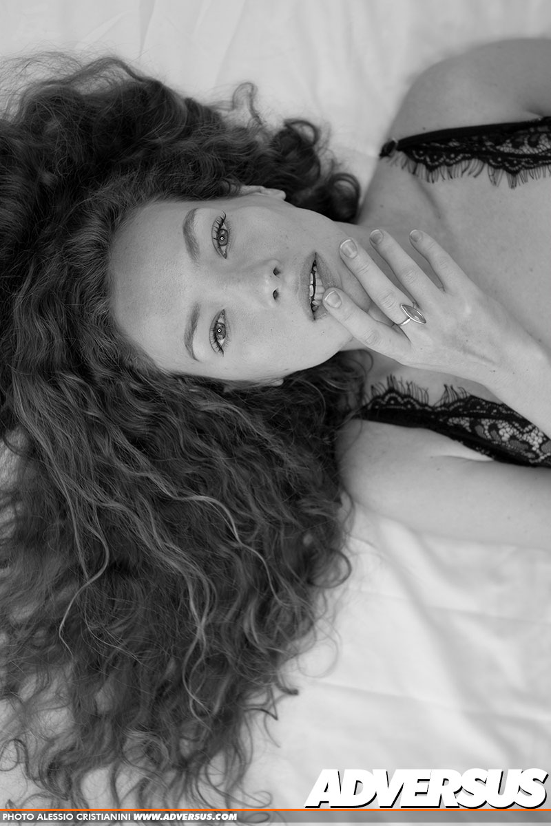 Anastasia ADVERSUS Cover model - Photo: Alessio Cristianini