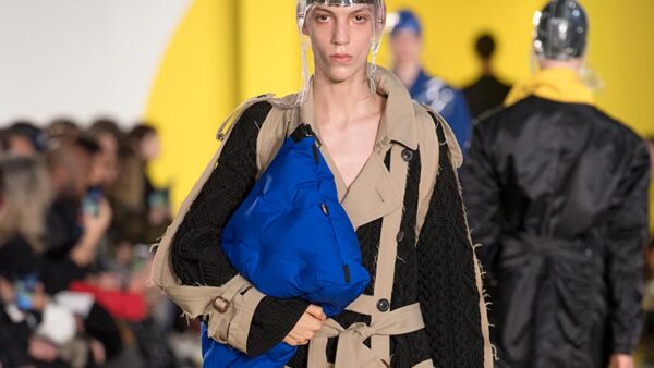 Accessori moda uomo estate 2019. Fashion show: Maison Margiela. Foto: courtesy of Maison Margiela