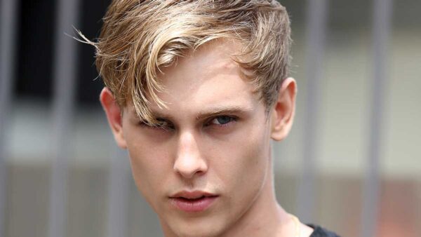 Un taglio di capelli corto super trendy ecco come fare. Tendenze tagli di capelli uomo 2020 - Foto Mauro Pilotto