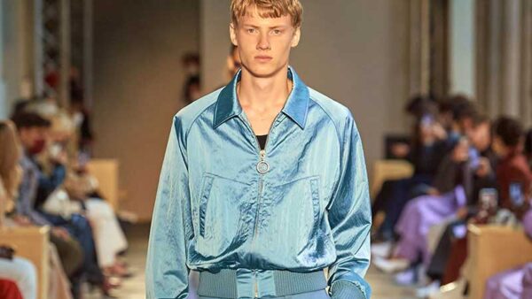 Tendenze moda uomo primavera estate 2021. I colori pastello