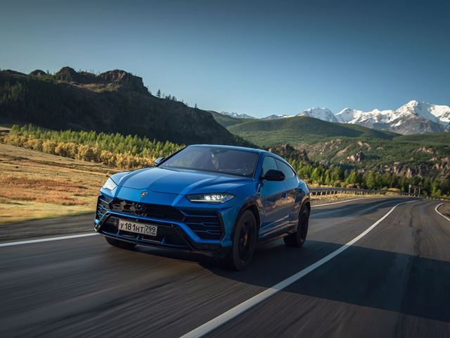 Lamborghini Urus: 6 modalità di guida per godersi il Super SUV in 6 modi diversi