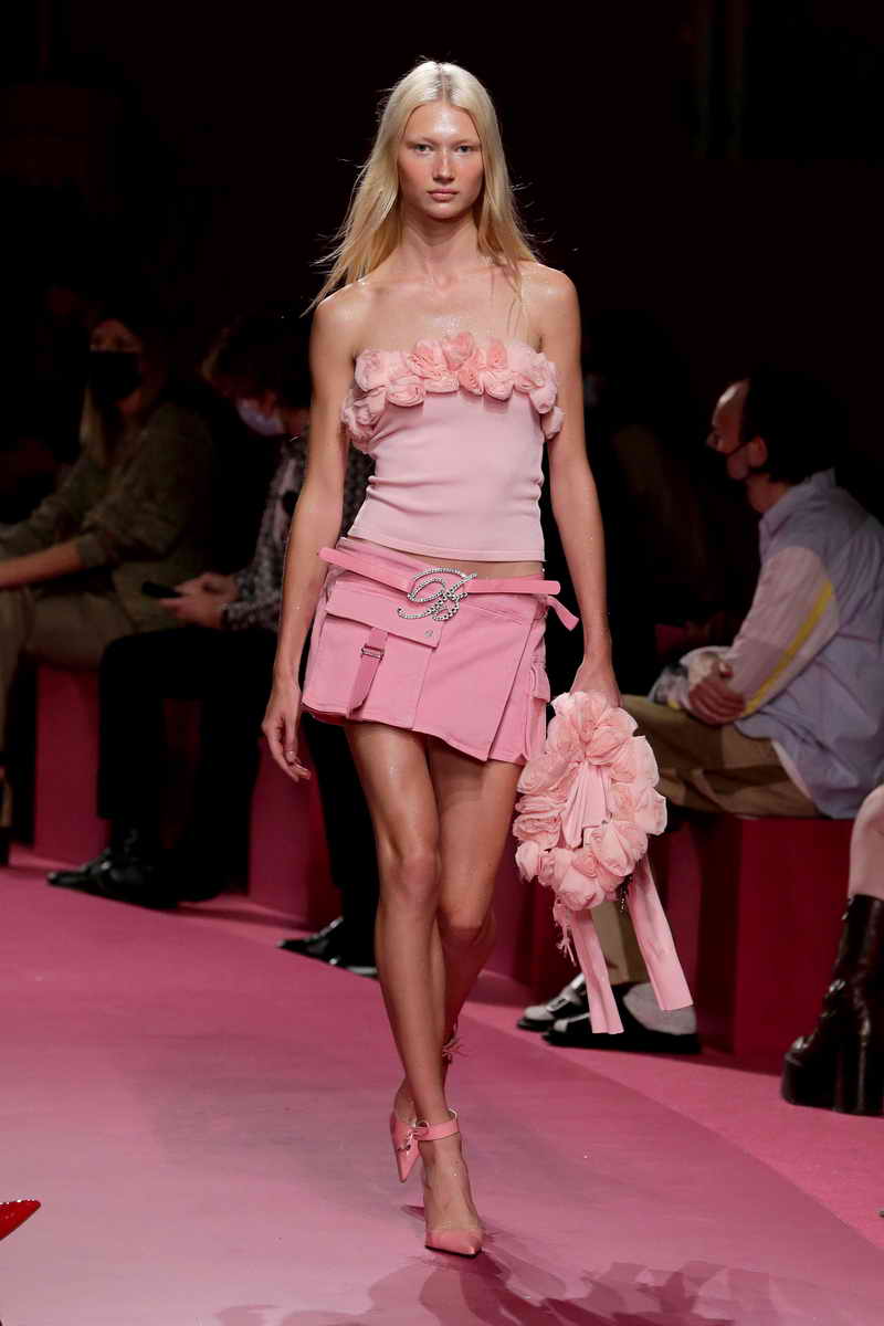 Blumarine Sfilata Primavera Estate 2022