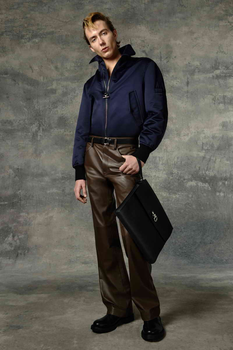 Salvatore Ferragamo presenta la Collezione Pre-Fall 2022