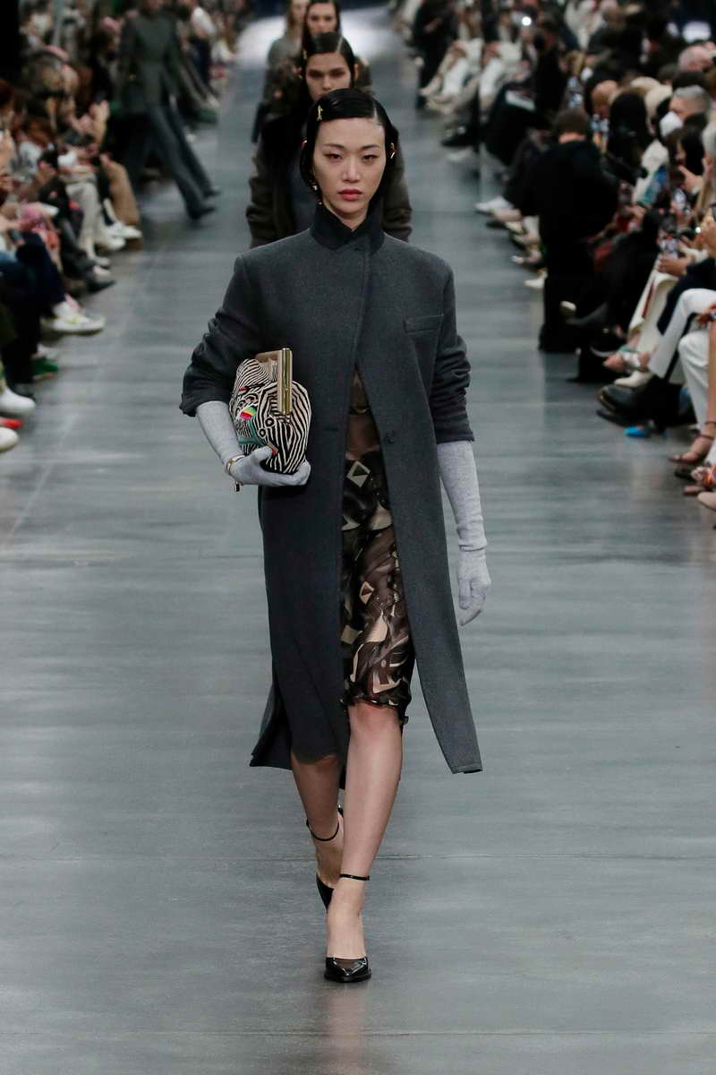 FENDI collezione donna autunno inverno 2022 2023