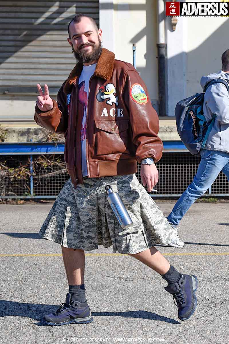 Moda street style uomo durante la Milano Fashion Week. Gli uomini da Dsquared2