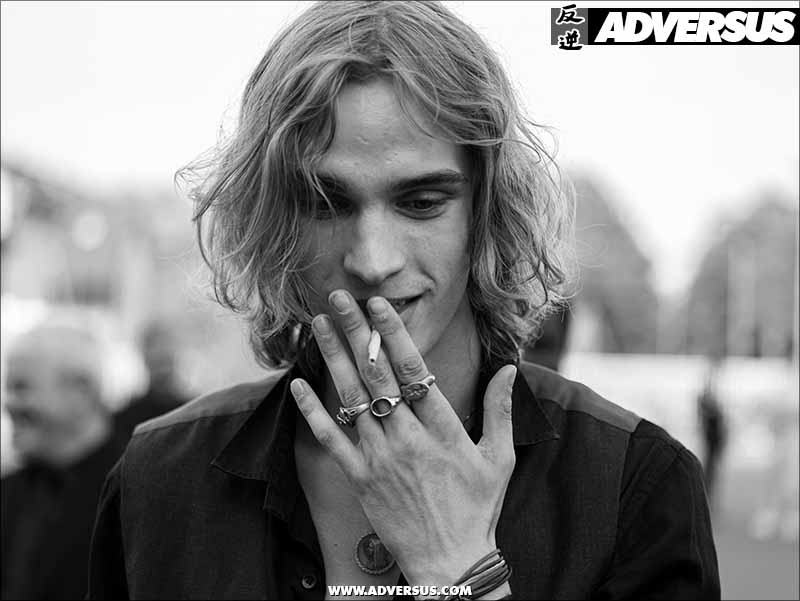 I look street style dei modelli al termine della sfilata Dsquared2 Uomo Estate 2023