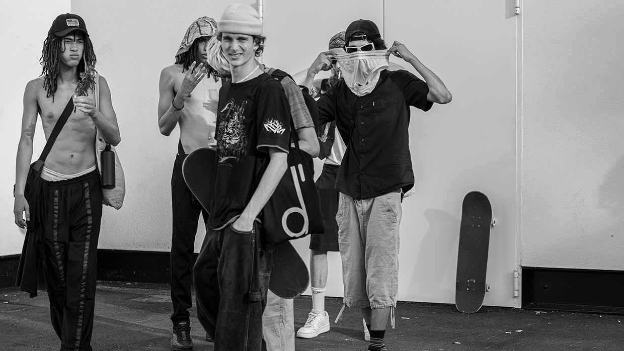 I look street style dei modelli al termine della sfilata Dsquared2 Uomo Estate 2023