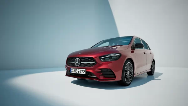 Nuova Mercedes-Benz Classe B: ancora più ricca e sportiva