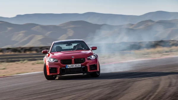 La nuova BMW M2