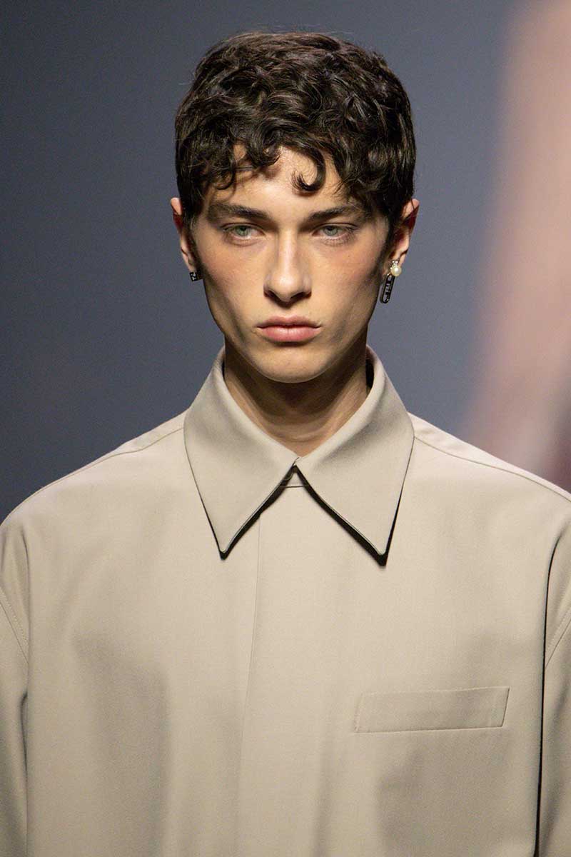 Tendenze tagli di capelli uomo per il 2023 - Photo courtesy of Fendi