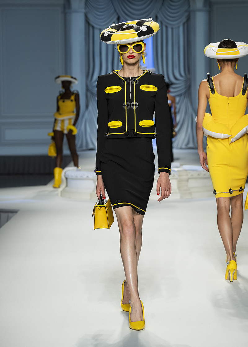 Moschino collezione Primavera Estate 2023 - Photo Courtesy of Moschino