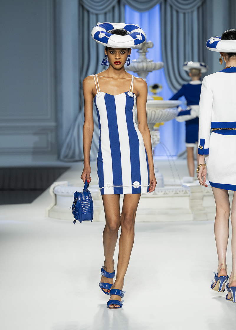 Moschino collezione Primavera Estate 2023 - Photo Courtesy of Moschino