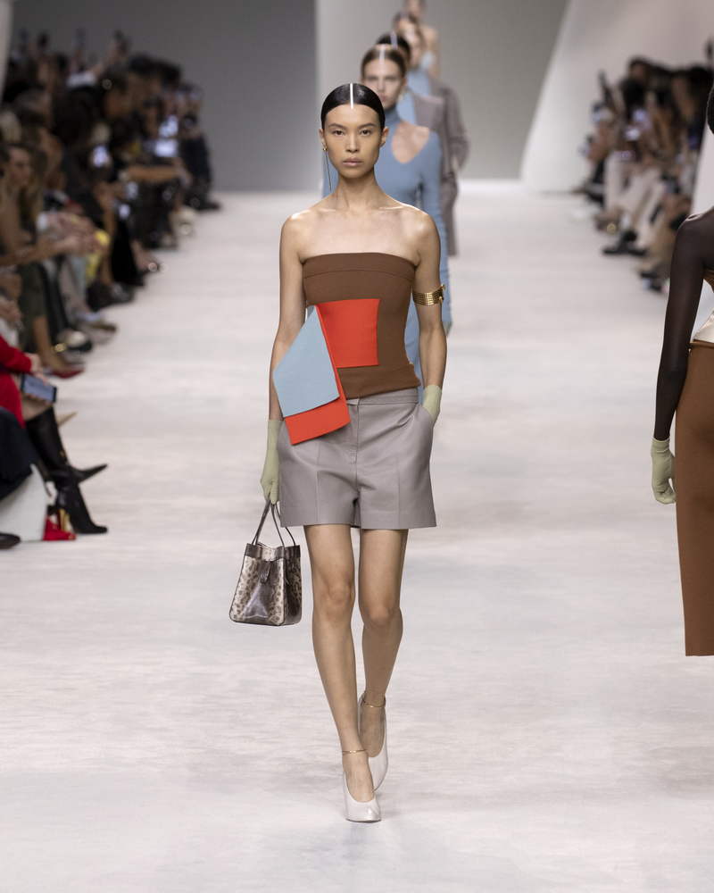 Collezione donna FENDI primavera estate 2024 - Photo courtesy of FENDI