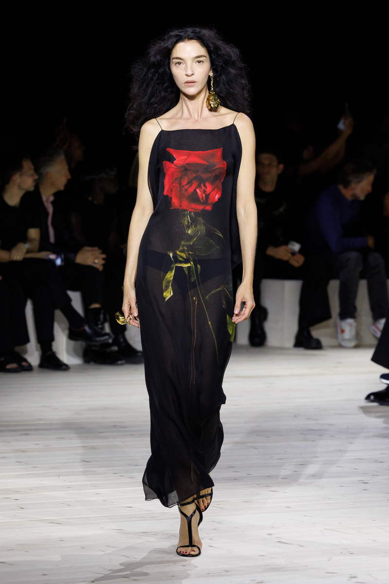 Alexander McQueen primavera estate 2024 - Photo Courtesy of Alexander McQueen