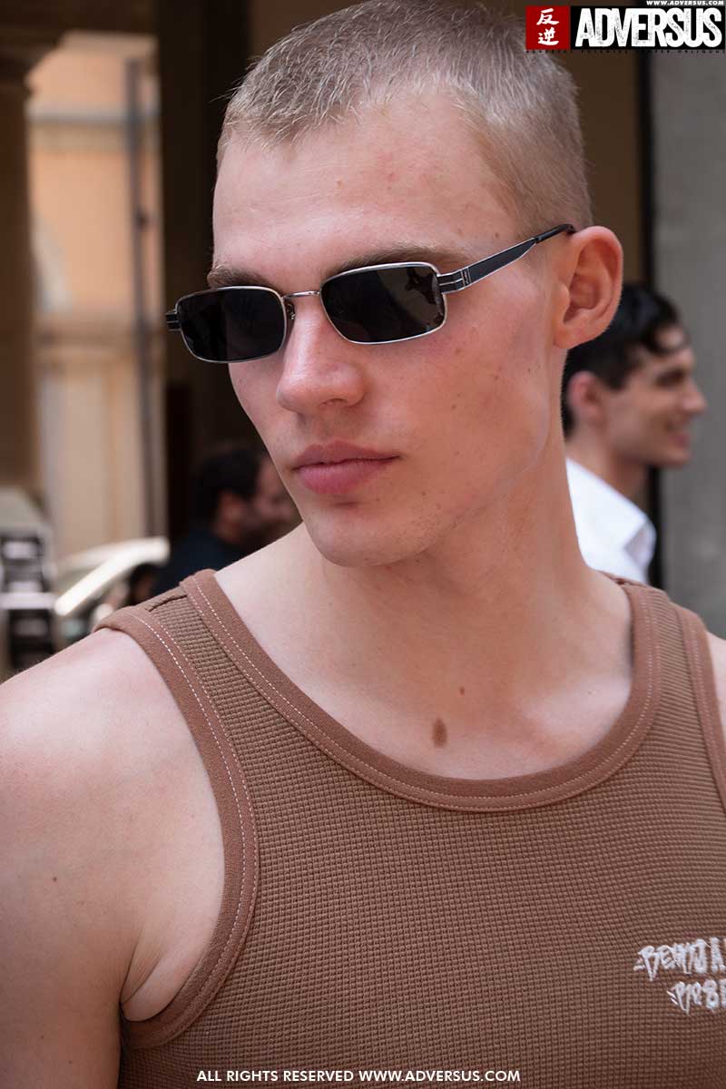 3 acconciature da uomo. I tagli di capelli uomo più di moda per l'inverno 2023 2024 - Foto Charlotte Mesman