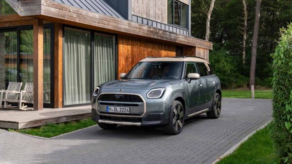 Guida efficiente e design espressivo: la nuova MINI Countryman C.