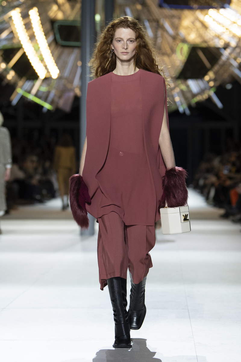 Louis Vuitton Sfilata Donna Autunno-Inverno 2024 © Louis Vuitton – All rights reserved