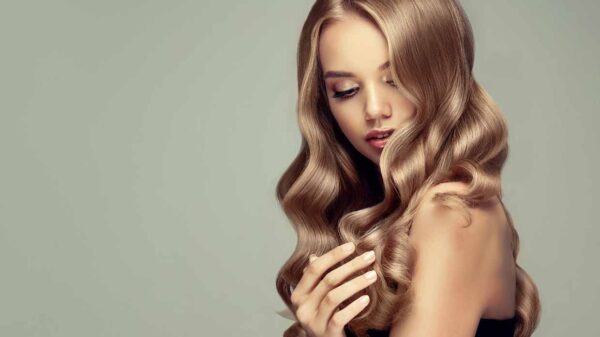 Lo styling è importante per tutti: acconciare la nostra capigliatura è il modo che abbiamo per esprimere il nostro stile