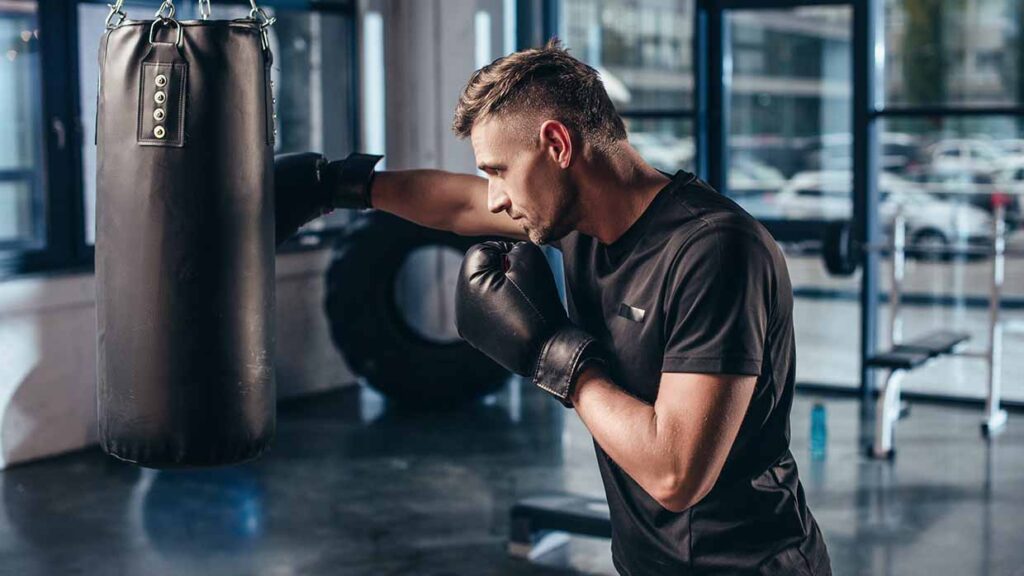 HIIT: l’arma segreta per bruciare grasso e scolpire muscoli