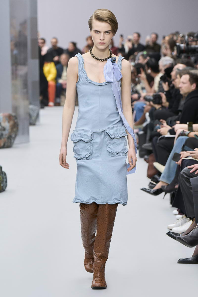 Acne Studios collezione donna autunno inverno 2025 2026 - Photo courtesy of Acne Studios