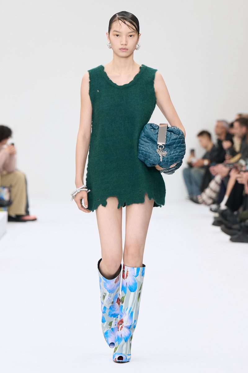 Acne Studios collezione primavera estate 2025 - Photo courtesy of Acne Studios