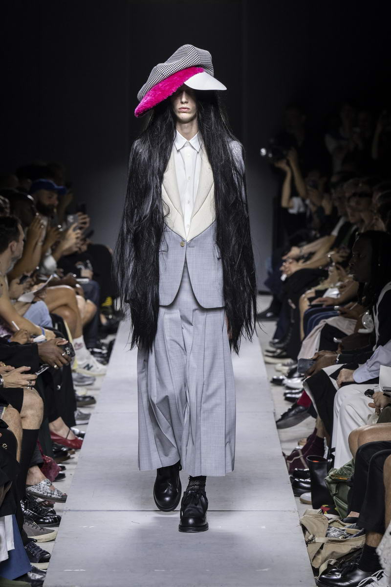Comme des Garçons Homme Plus primavera estate 2026 - Photo courtesy of Comme des Garçons Homme Plus