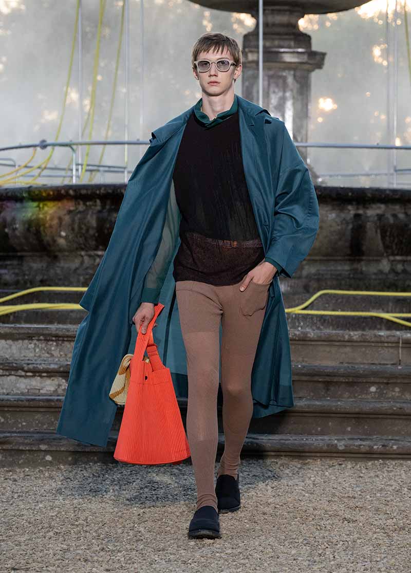 HOMME PLISSÉ ISSEY MIYAKE Primavera Estate 2026 - Photo courtesy of HOMME PLISSÉ ISSEY MIYAKE