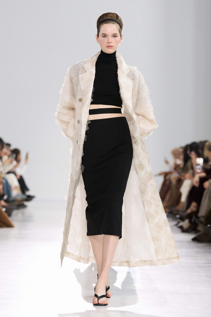 Max Mara Primavera-Estate 2026 - Photo courtesy of Max Mara
