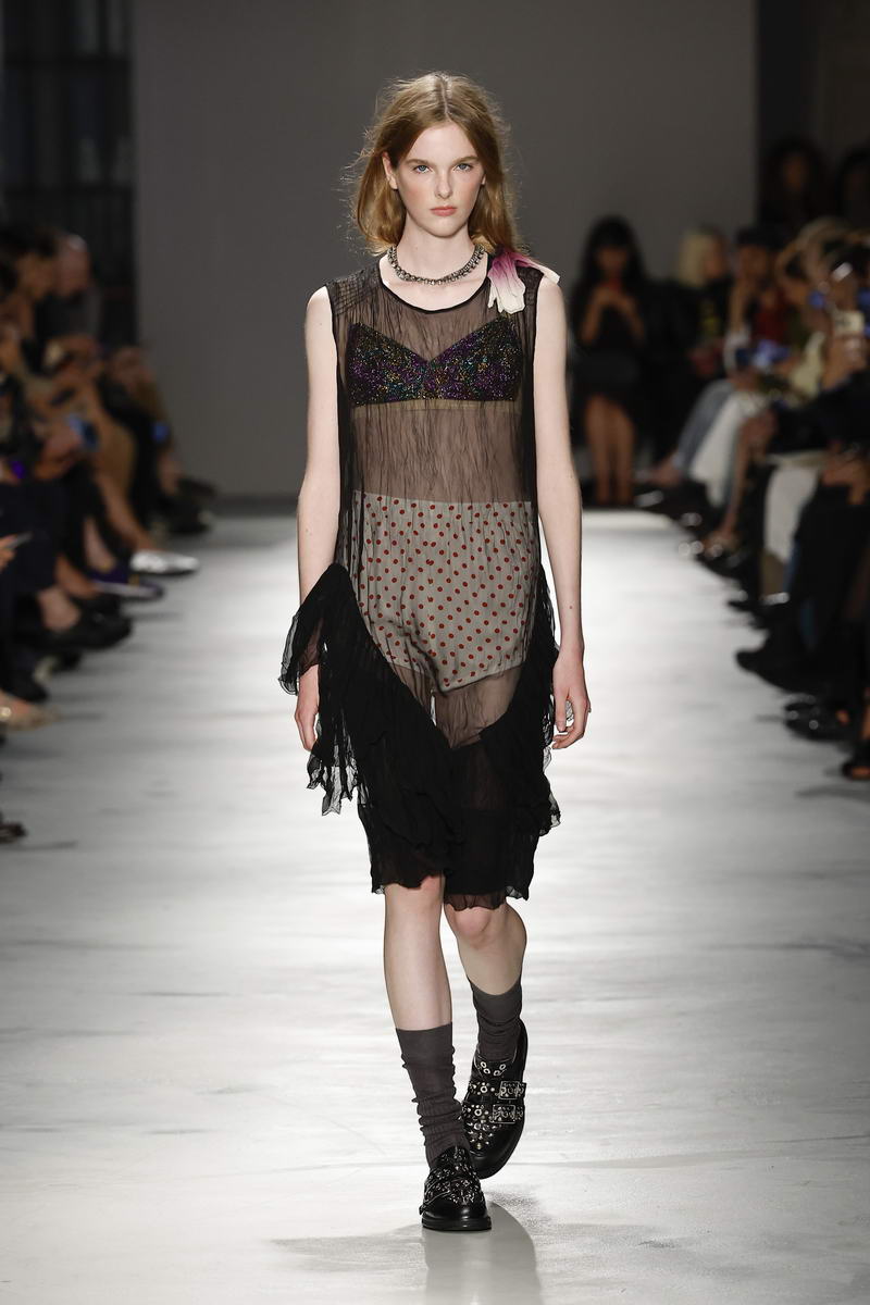 N21 collezione primavera estate 2026 - Photo courtesy of N21