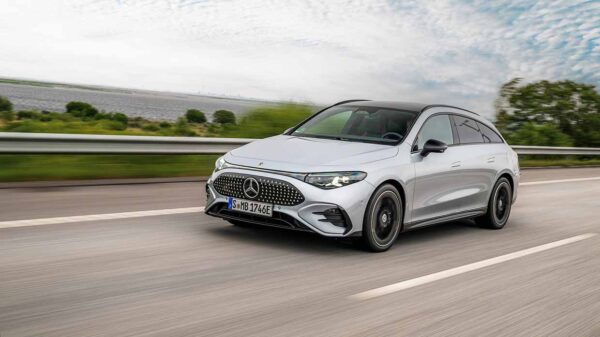 Nuova CLA Shooting Brake elettrica