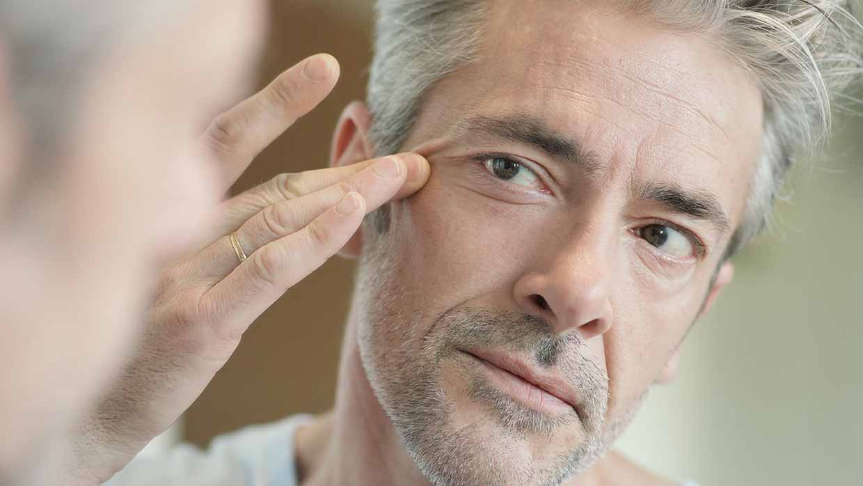 La pelle dell’uomo: come cambia con l’età e come prendersene cura