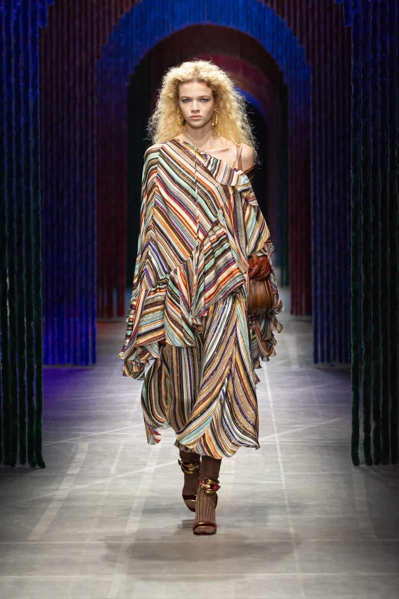 Etro donna autunno inverno 2026 2027 - Photo courtesy of Etro