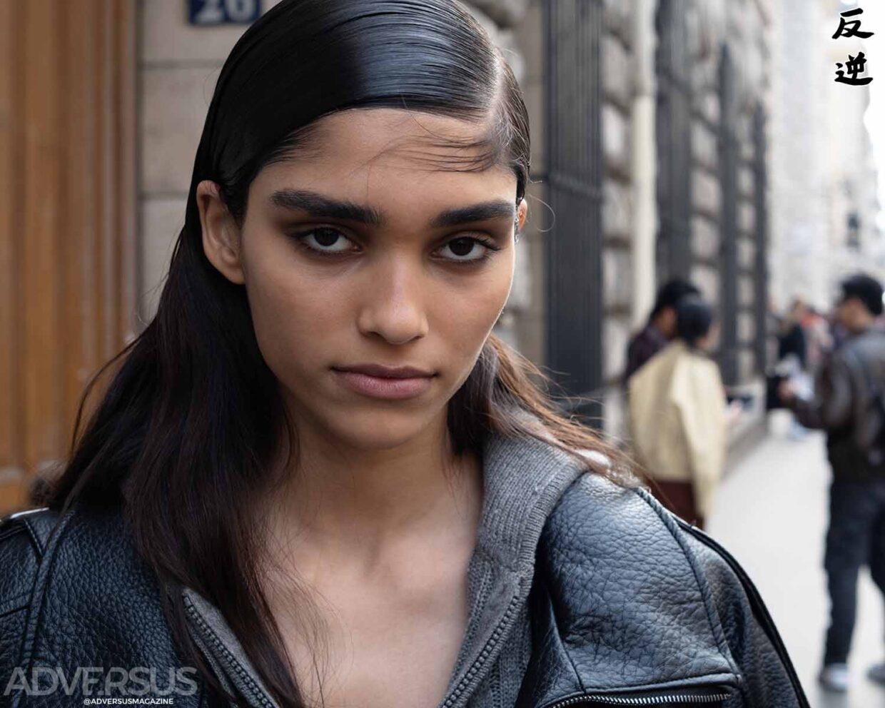 Elina Gunawardena. Il mio punto di vista: le modelle all’uscita backstage da Hermès Autunno/Inverno 2026–2027