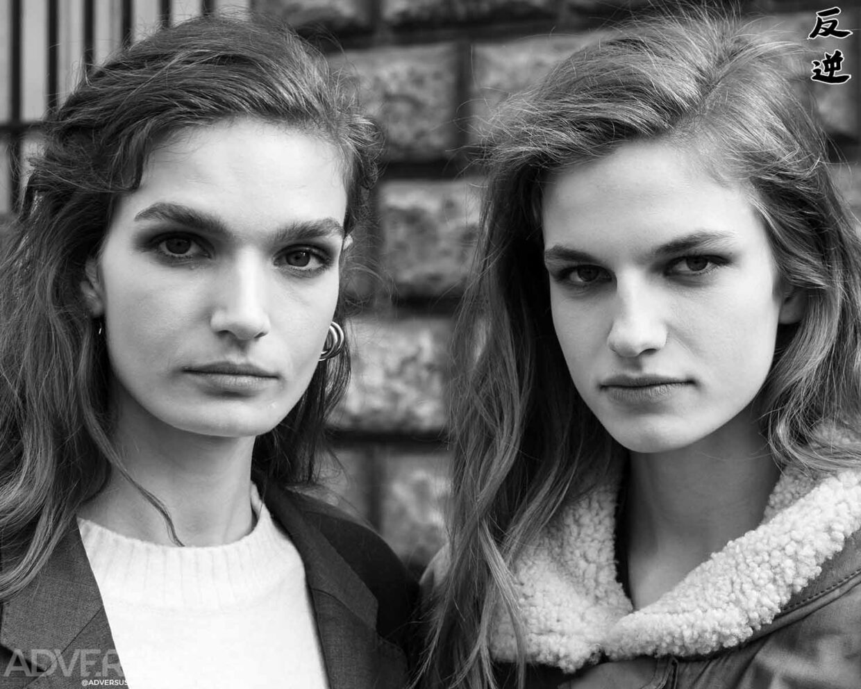 Lia Marie Mielke and Anne Floor Wetemans. Il mio punto di vista: le modelle all’uscita backstage da Hermès Autunno/Inverno 2026–2027