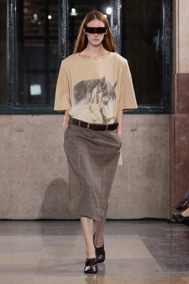 MM6 Maison Margiela Autunno Inverno 2026 2027 - Photo courtesy of MM6 Maison Margiela