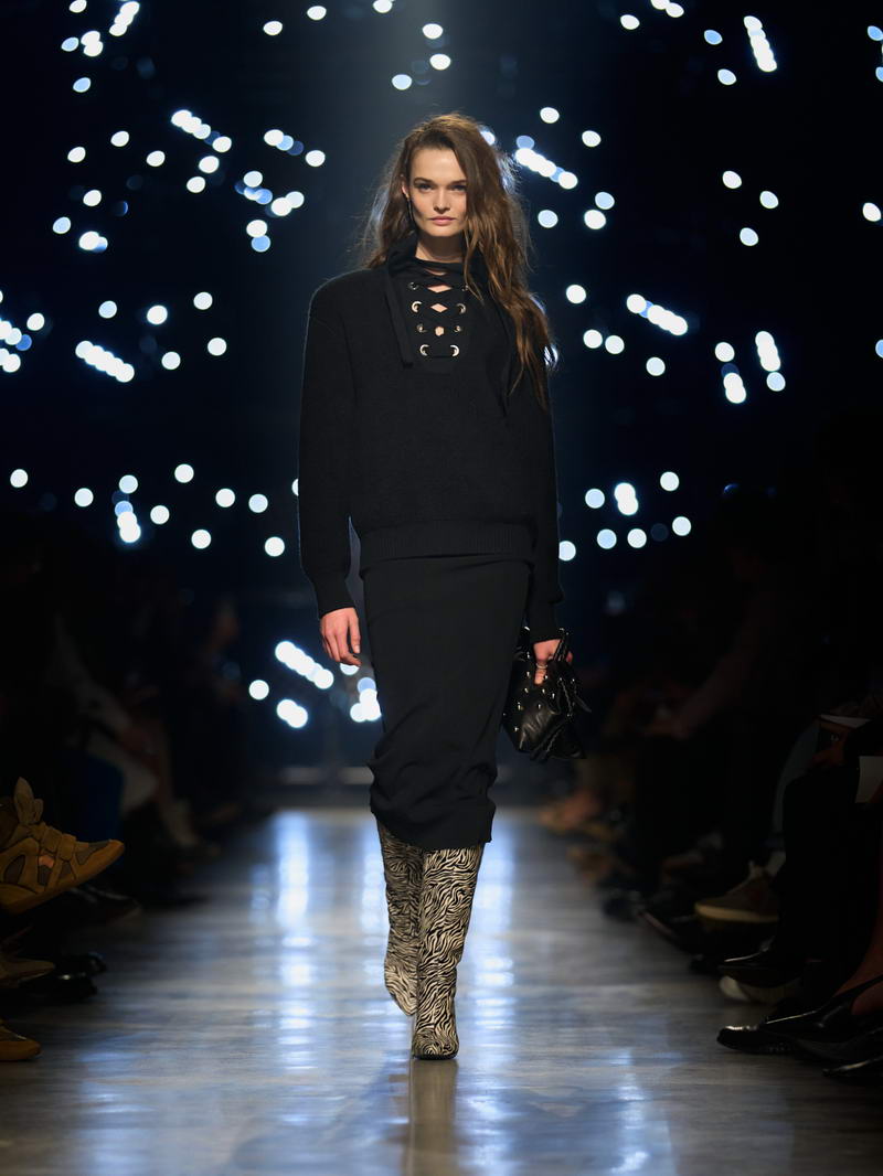 L’intima dualità di Isabel Marant Inverno 2026 - Photo courtesy of Isabel Marant