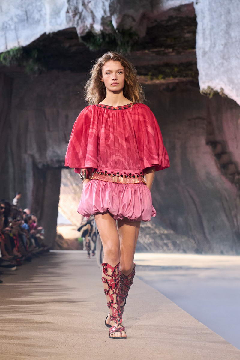 Pucci estate 2026: L'alba - Photo courtesy of Pucci