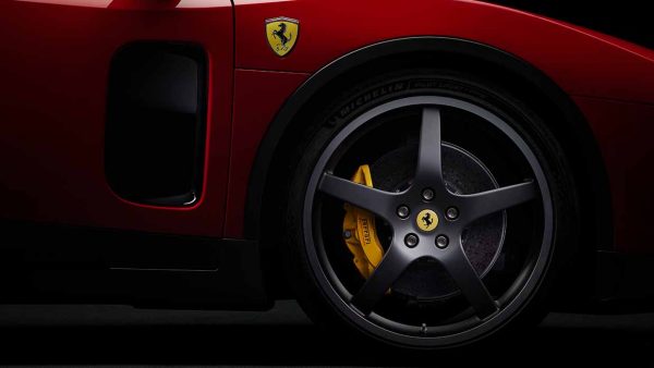 Ferrari Luce: si apre un nuovo capitolo per la casa di Maranello