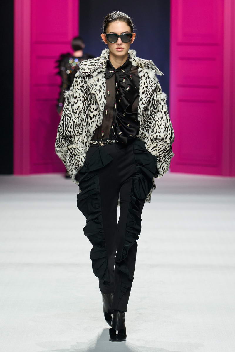 Genny collezione autunno inverno 2026 2027 - Photo courtesy of Genny