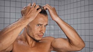 Uomini e problemi di capelli: i 10 problemi che quasi tutti hanno. E come risolverli