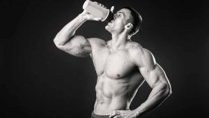 La verità sul timing delle proteine del siero per la crescita muscolare magra
