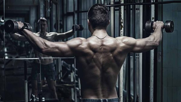 Insoddisfatto delle tue spalle? Ecco perchè potrebbe essere colpa del tuo allenamento