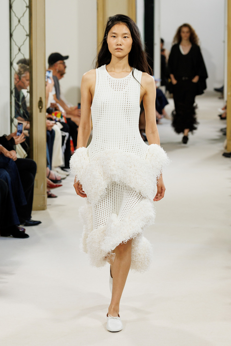 Alberta Ferretti collezione primavera estate 2027 - Photo courtesy of Alberta Ferretti